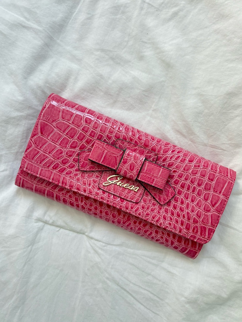 Y2K Guess Pink Croc-Embossed Bow Wallet